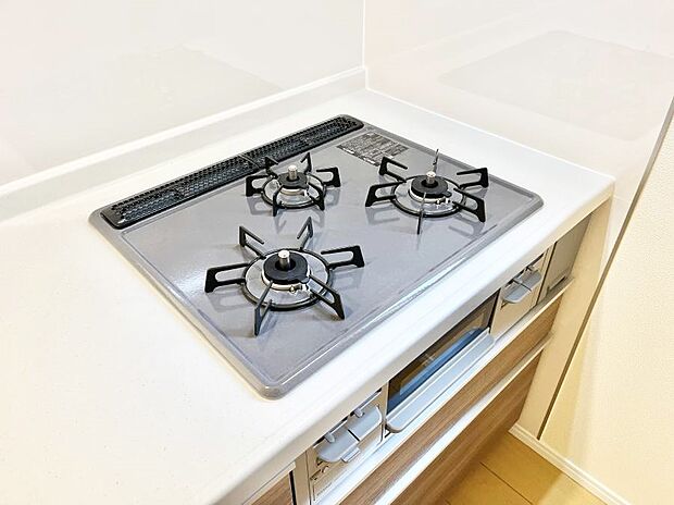 三口ガスコンロでお料理が一気にはかどりそう。  