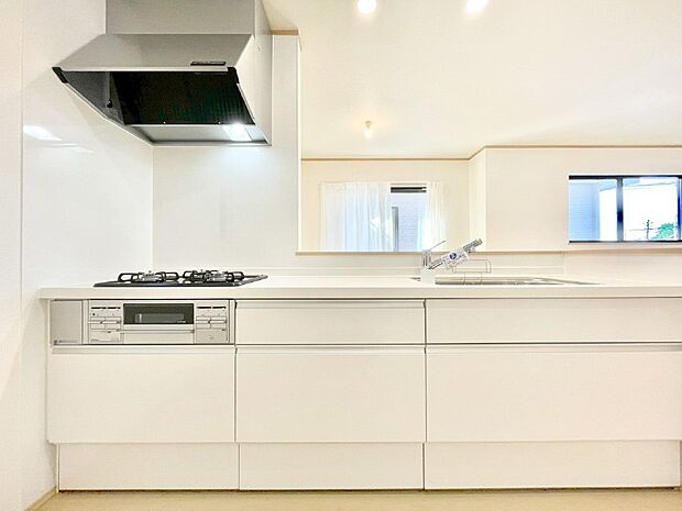 毎日使うキッチンだから、使いやすさ＆お手入れのしやすさにこだわりました。  