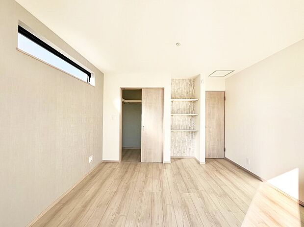 収納が充実しているので、居住スペースを広く使えます。 