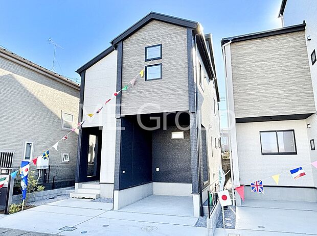 洗練された外観、上質な住空間が広がる室内は永く安心して過ごせる住居です。