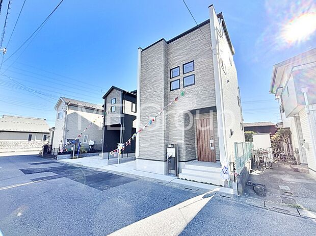 たっぷりの陽光と心地よい風が舞い込む住まい 