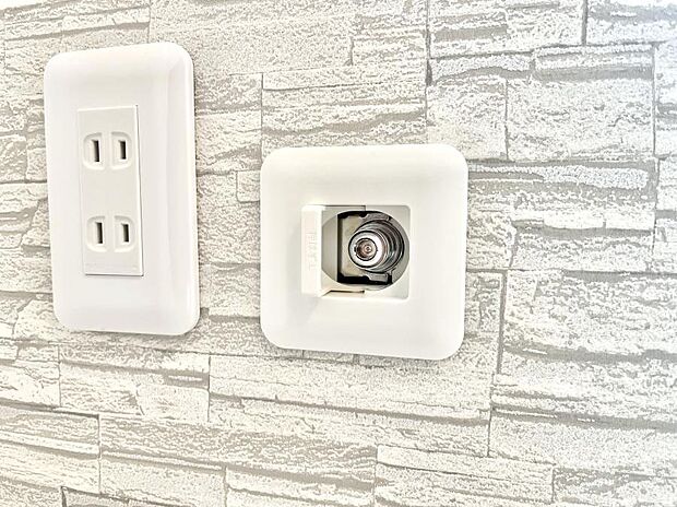 ガスコンセントがあれば足元からすぐに温まるガスファンヒーターを設置できます！  