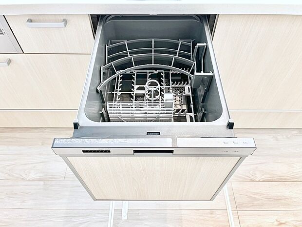 面倒なお片づけは食洗機にお任せ!家事の負担が減って、時間にも気持ちにもゆとりができます。