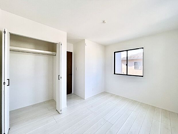 収納が充実しているので居住スペースを広々使えます