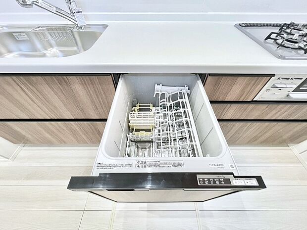 面倒なお片づけは食洗機にお任せ!家事の負担が減って、時間にも気持ちにもゆとりができます。