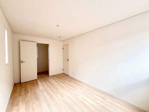 収納が充実しているので居住スペースを広々使えます