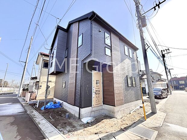 溢れる陽光でご家族の笑顔も輝く  