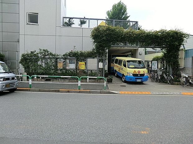 幼稚園・保育園 1100m 成立学園幼稚園