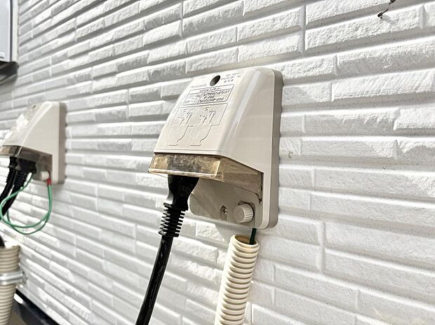 お掃除などに便利な外コンセント