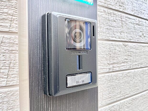 ＴＶモニター付インターホンでセキュリティ面にも配慮。