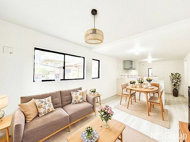 落ち着いた雰囲気のＬＤＫは家族みんなの快適空間※家具はCGです