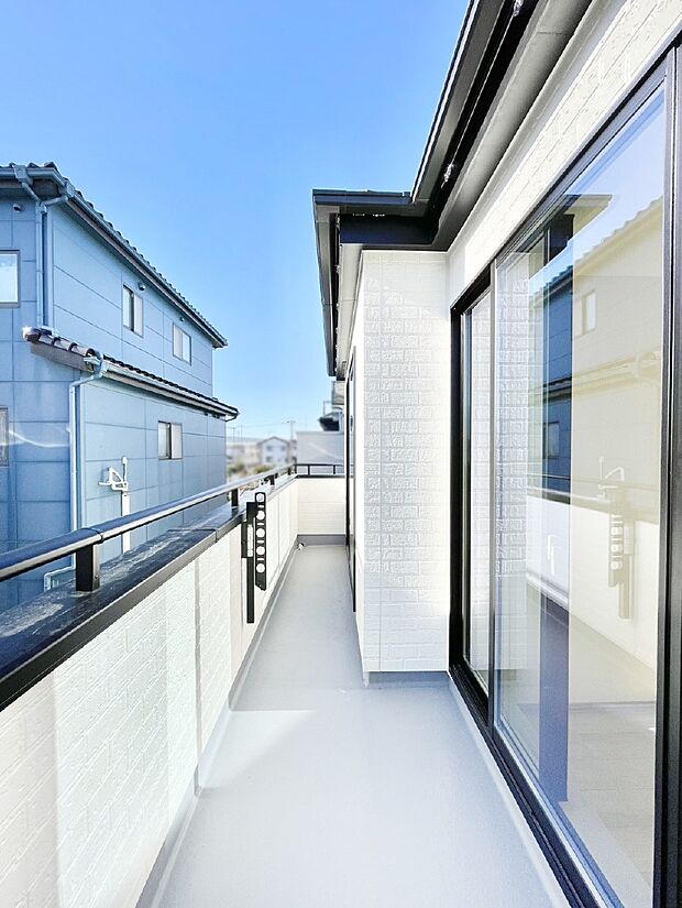 日当たり良好！お天気の良い日は洗濯物が早く乾きそう