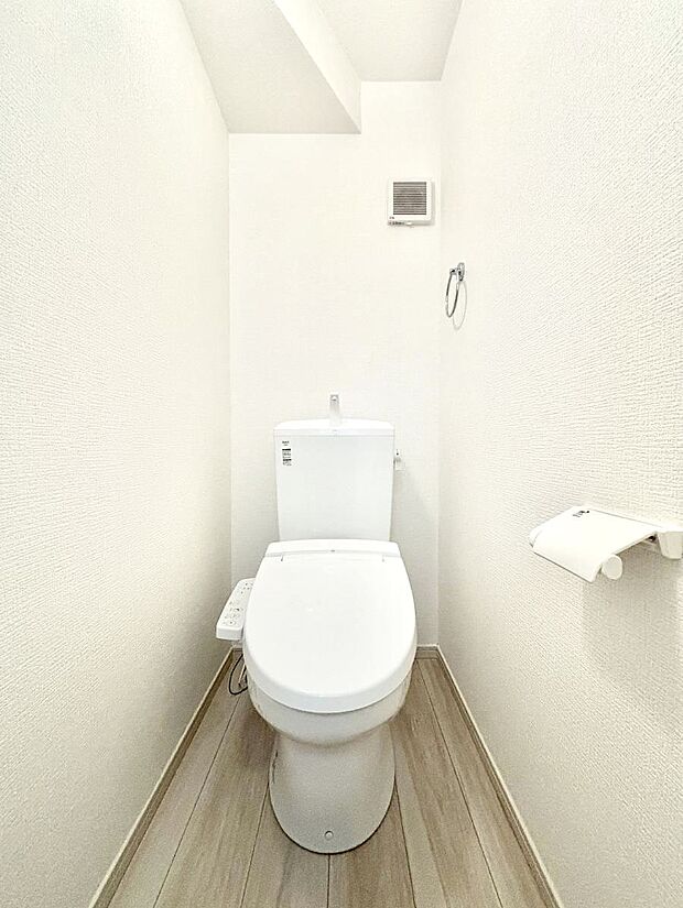 トイレは1階と2階それぞれに配置されていてとても便利です。