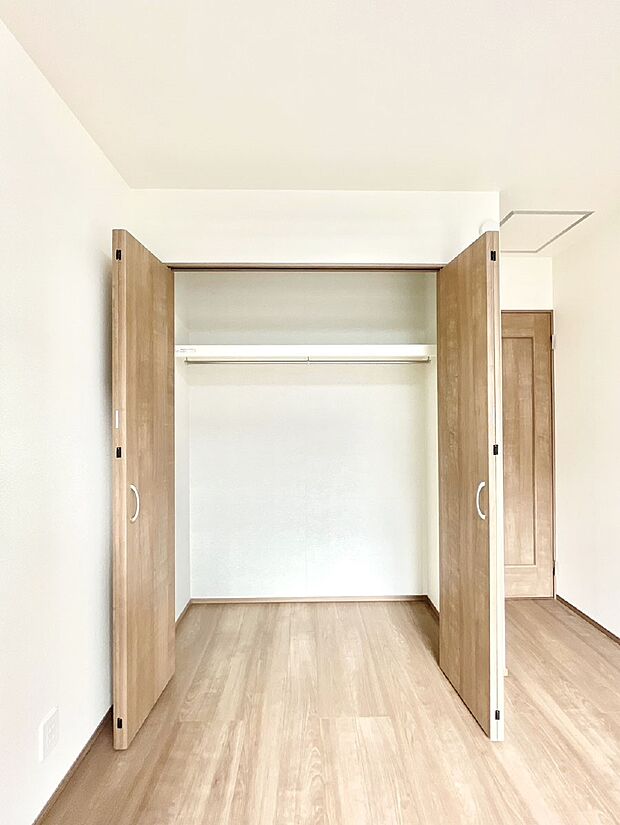 たっぷりの収納スペースで快適に暮らせそう