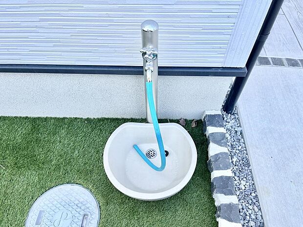 ガーデニングやお掃除に便利な外水栓