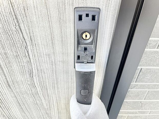 ラクラク開錠！スマートコントロールキー。