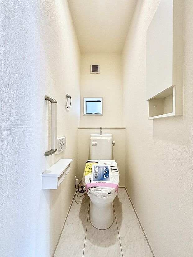 トイレは1階と2階それぞれに配置されていてとても便利です。