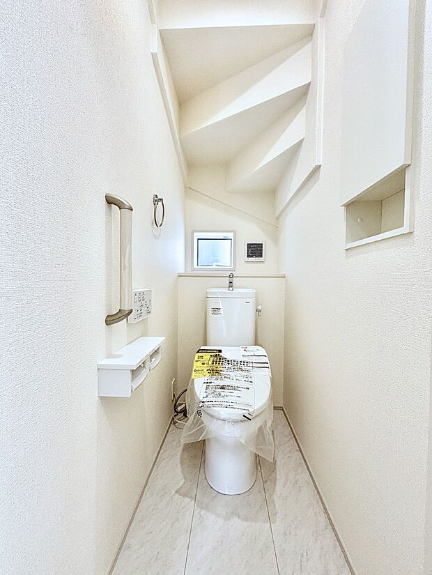 トイレは1階と2階それぞれに配置されていてとても便利です。