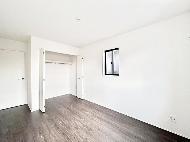 収納が充実しているので居住スペースを広々使えます