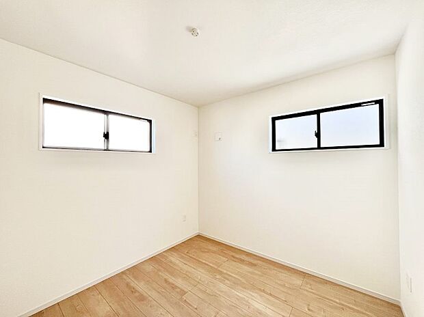 2面採光で明るさ＆風通し良好！