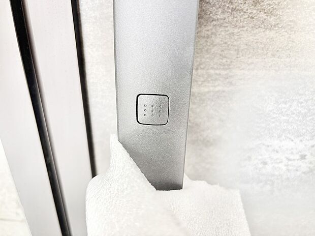 スマートに開錠できる電子キー