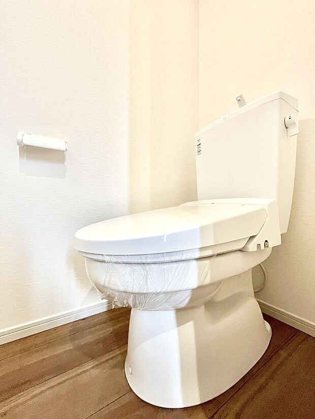 トイレは1階と2階それぞれに配置されていてとても便利です。 