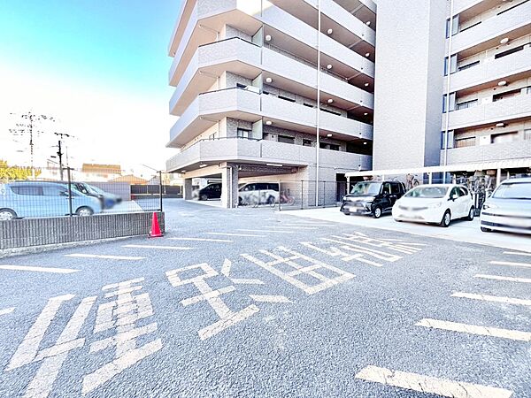 駐車場（空き状況は都度ご確認ください）