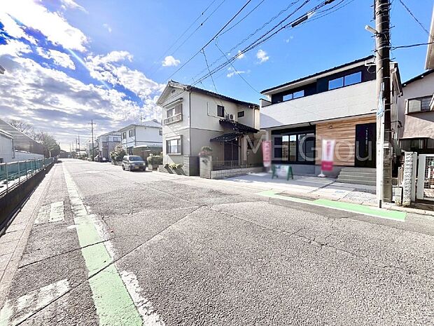 溢れる陽光でご家族の笑顔も輝く