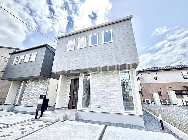 暮らしやすさと居心地の良さにこだわったシンプルで飽きのこないデザイン !