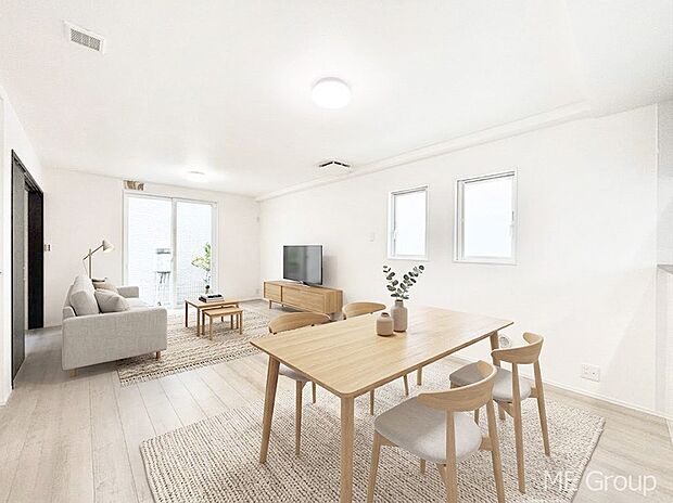 家族の和やかな会話が聞こえてきそう。開放感のあるリビングです。※家具はCGです