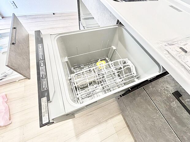 面倒なお片づけは食洗機にお任せ!家事の負担が減って、時間にも気持ちにもゆとりができます。