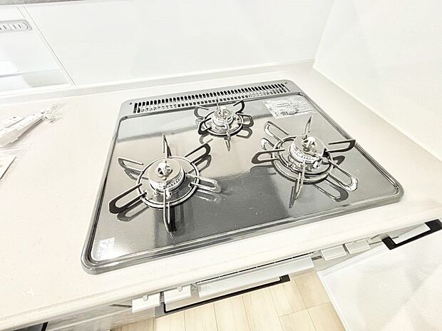 三口ガスコンロでお料理が一気にはかどりそう。