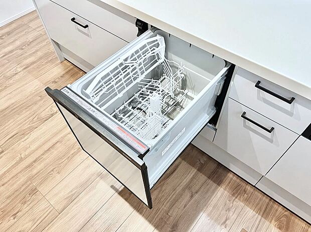 面倒なお片づけは食洗機にお任せ!家事の負担が減って、時間にも気持ちにもゆとりができます。