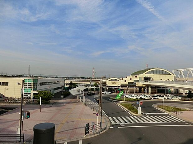 駅 2300m JR武蔵野線新三郷駅