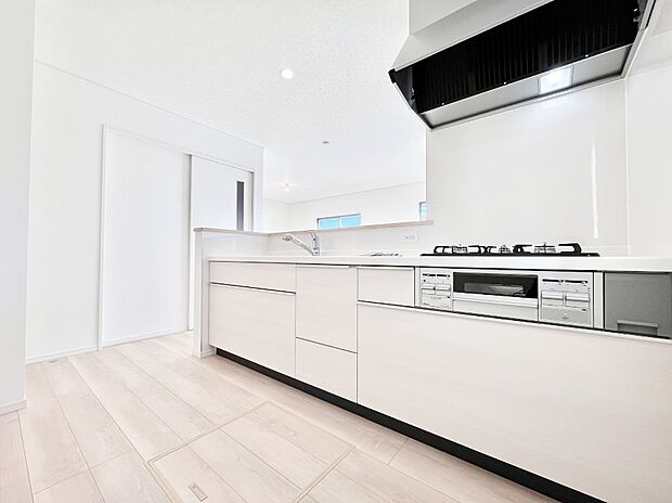 ゆとりあるキッチンではご家族と楽しくお料理ができます。