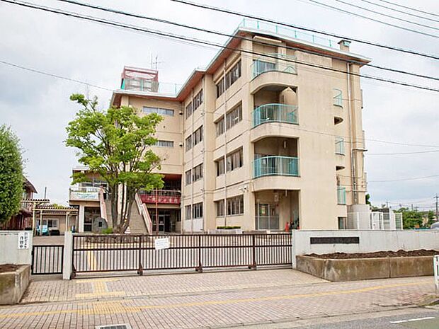 中学校 750m 越谷市立千間台小学校