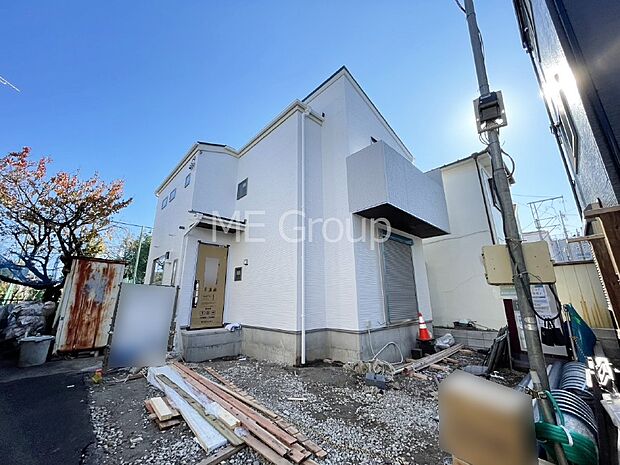 溢れる陽光でご家族の笑顔も輝く