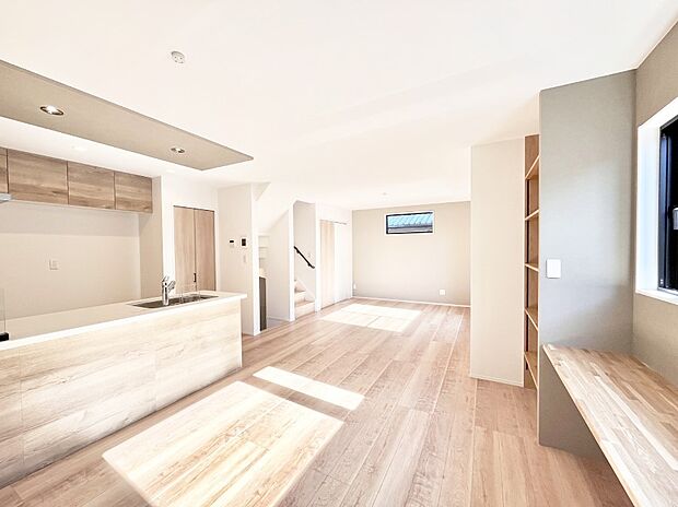 リビング階段、毎日大切な家族とコミュニケーションがとれる家族思いの間取り