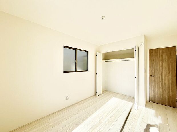 収納が充実しているので居住スペースを広々使えます