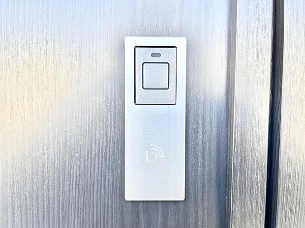 スマートに開錠できる電子キー