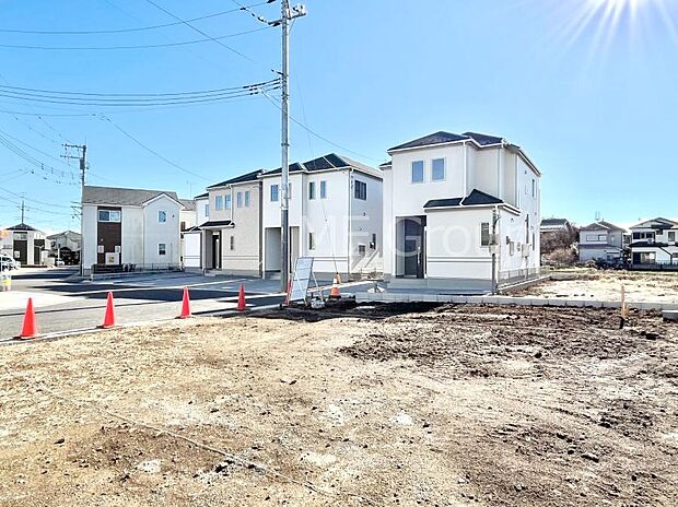 前面道路はきちんと整備されています