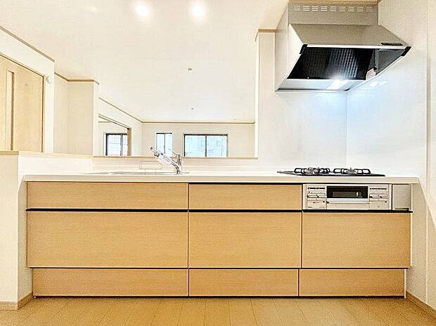 毎日使うキッチンだから、使いやすさ&お手入れのしやすさにこだわりました。