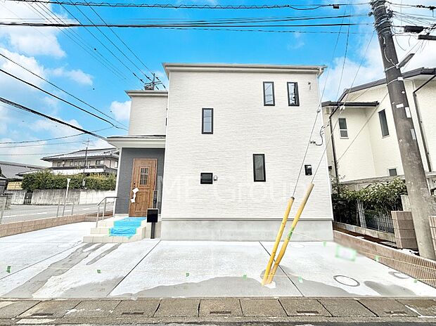 洗練された外観、上質な住空間が広がる室内は永く安心して過ごせる住居です。 