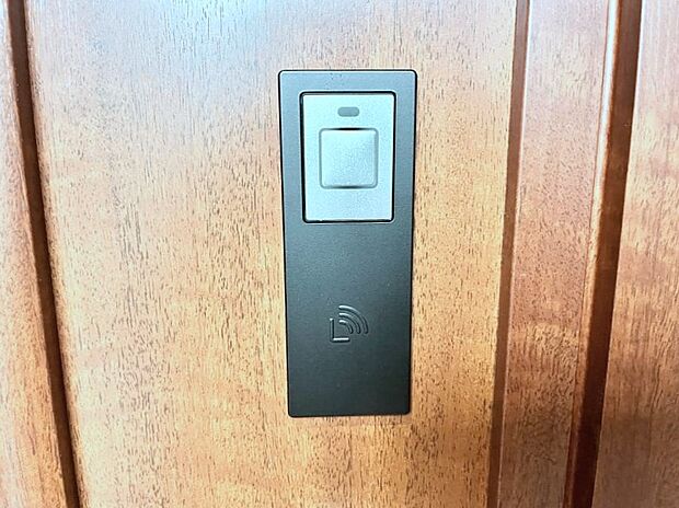 ラクラク開錠！スマートコントロールキー。