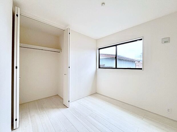 収納が充実しているので居住スペースを広々使えます