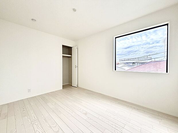 収納が充実しているので居住スペースを広々使えます