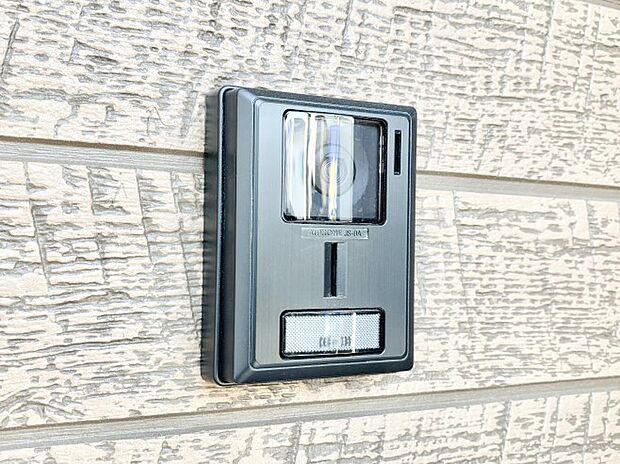 TVモニター付インターフォンでセキュリティ面にも配慮