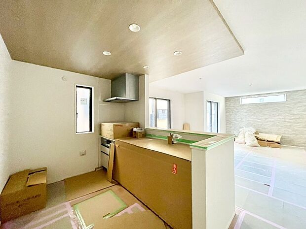 料理をしながらご家族との会話を楽しめる対面カウンターキッチン