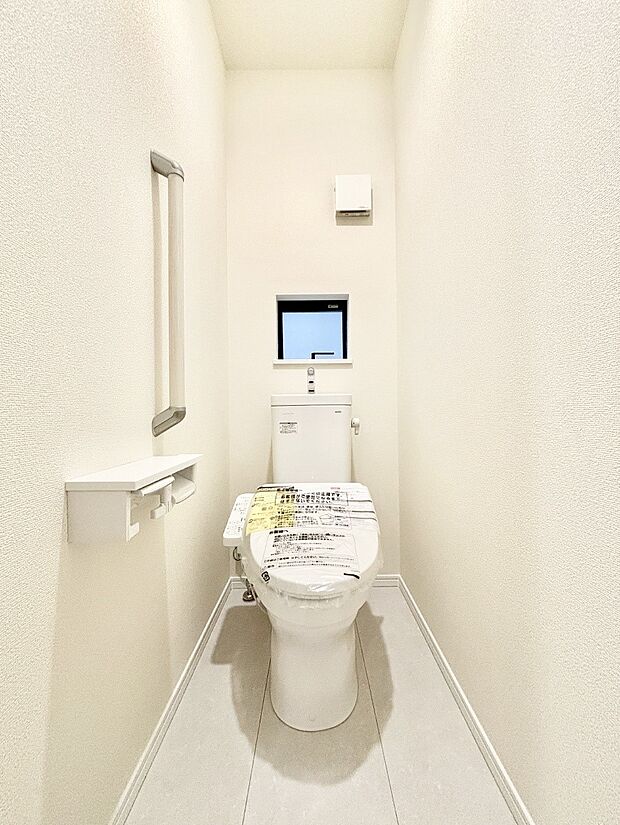 トイレは安心の2箇所!朝のバタバタも一安心です。