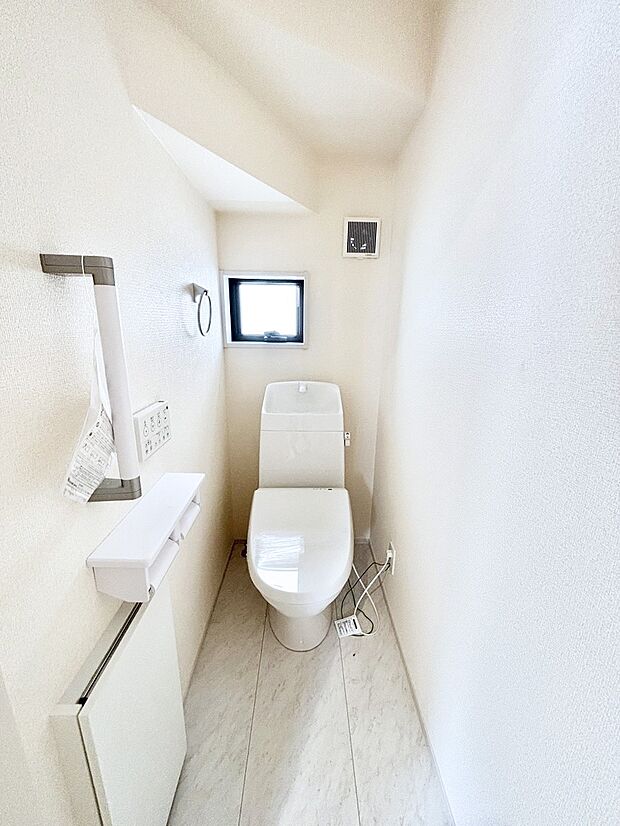 ウォシュレット付きトイレが1階と2階それぞれに配置されていてとても便利です。